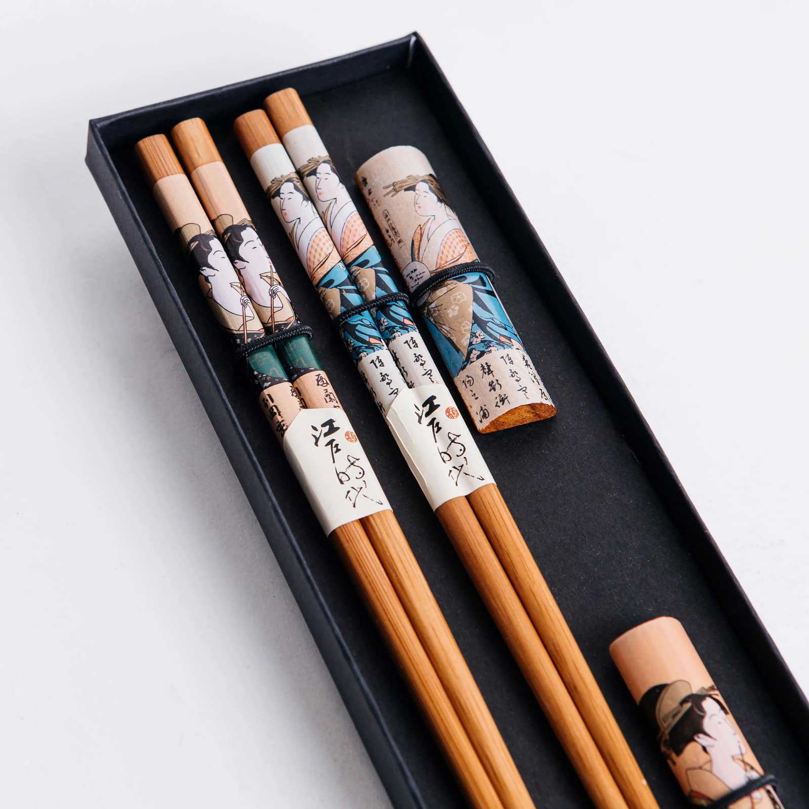 Juego de palillos y soporte para geisha - Imagen 14