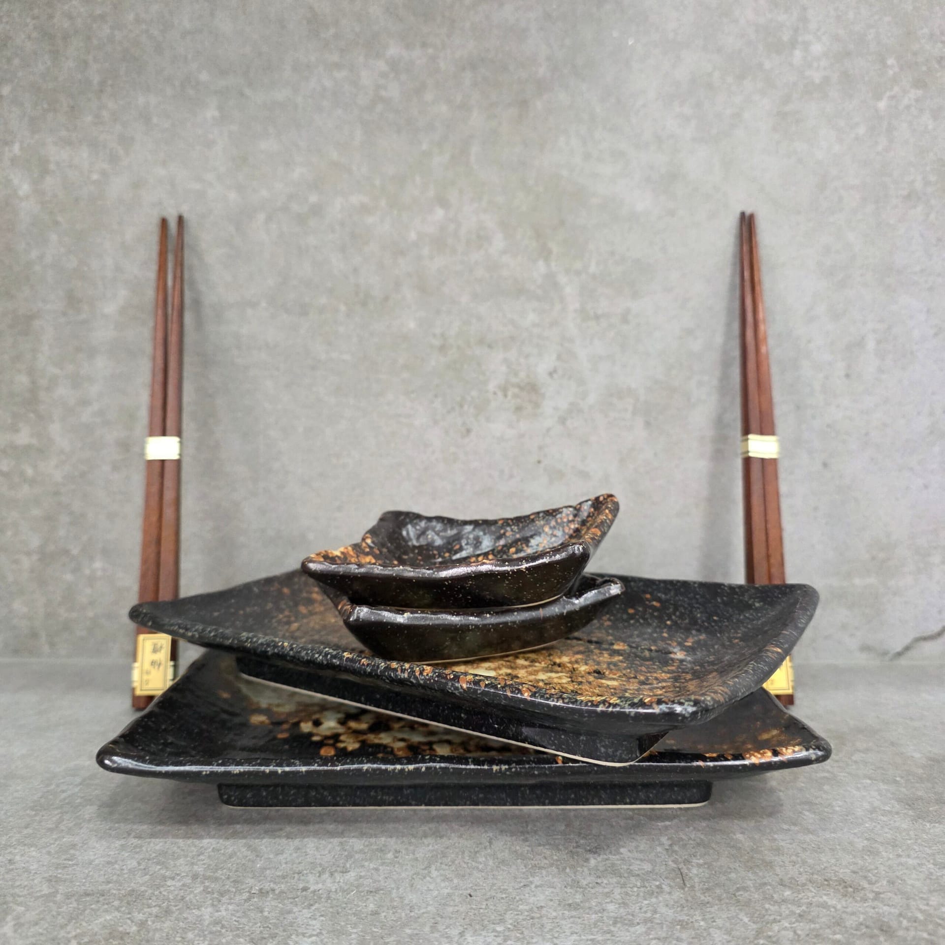 Juego de sushi marrón - Imagen 2